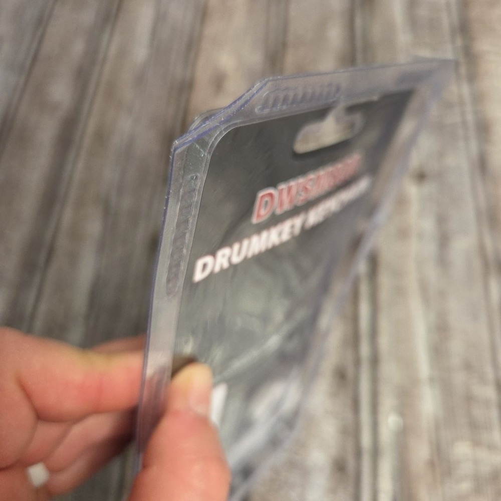 DW DWSM800 Drum Key Keychain New In Packaging - Picture 3 of 3